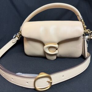 Coach Pillow Tabby 18 Shoulder Bag